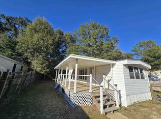 463 Mapleleaf Cir, Pensacola, FL 32514