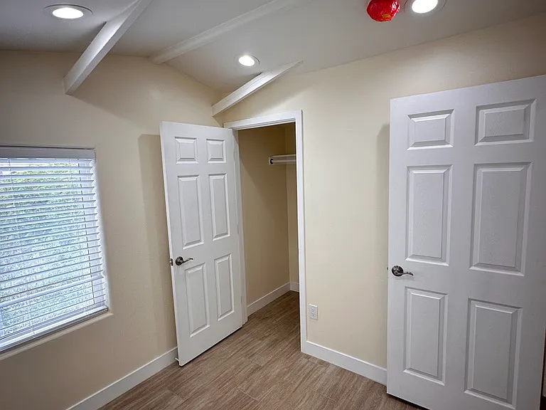 114 Franklin St #D — Photo 12
