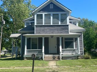 746 W 7th Ave, Emporia, KS 66801