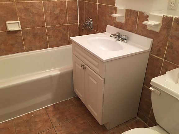 4th image of 2247 7th Ave APT 3A