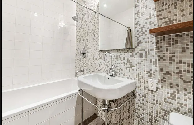 Rented by Compass | media 42