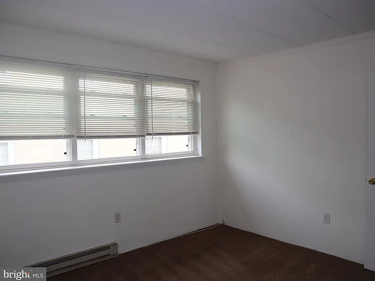 319 Camden Ave #F — Photo 13