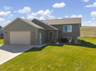 101 Giants Dr, Rapid City, SD 57701