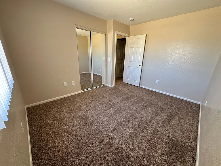 6629 La Habra Ave — Photo 16