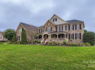 316 Fox Chase Ct, Waxhaw, NC 28173