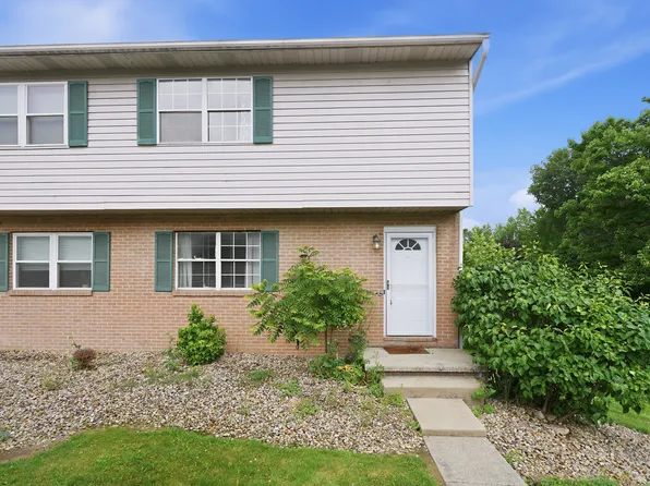 1326 Aarons Way, Kent, OH 44240