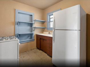 208 Perry St, Marlin, TX 76661