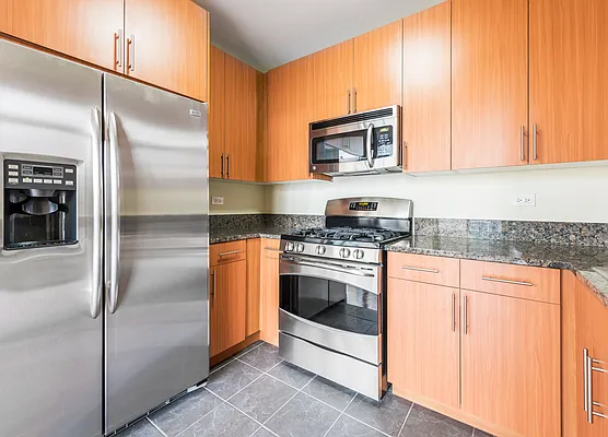 Rented by Chelsea Tower | media 5