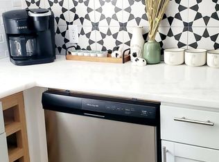 911 Louisville St, Starkville, MS 39759