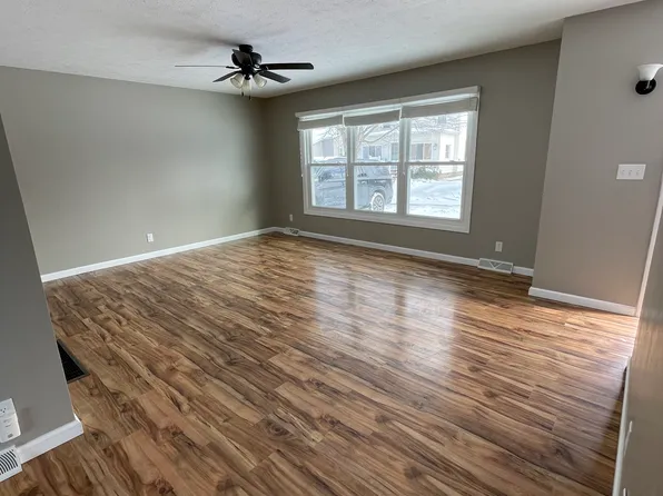 221 Bucyrus Ave, Huron, OH 44839