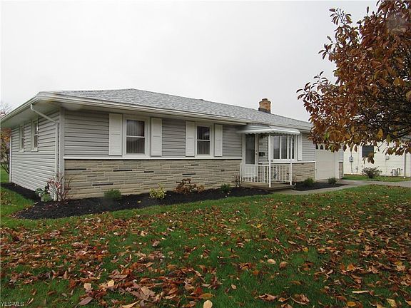 2nd image of 2241 Breezewood Dr