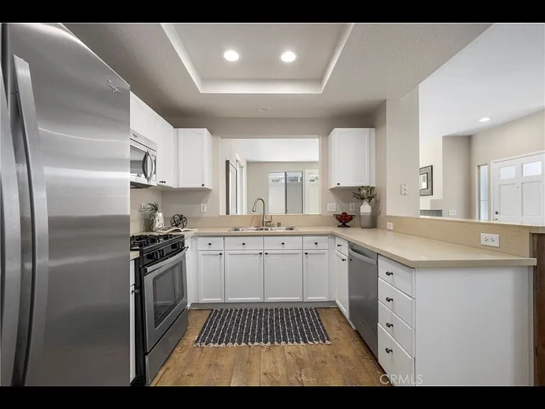 811 N Siavohn Dr — Photo 6