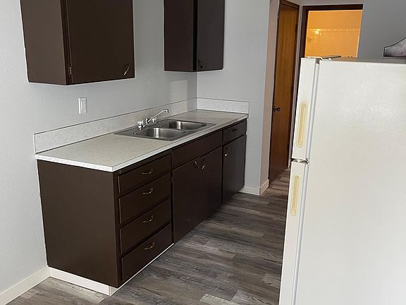 4th image of 4801 121st St SW #31