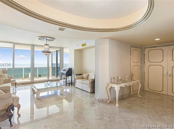 4th image of 19111 Collins Ave APT 505