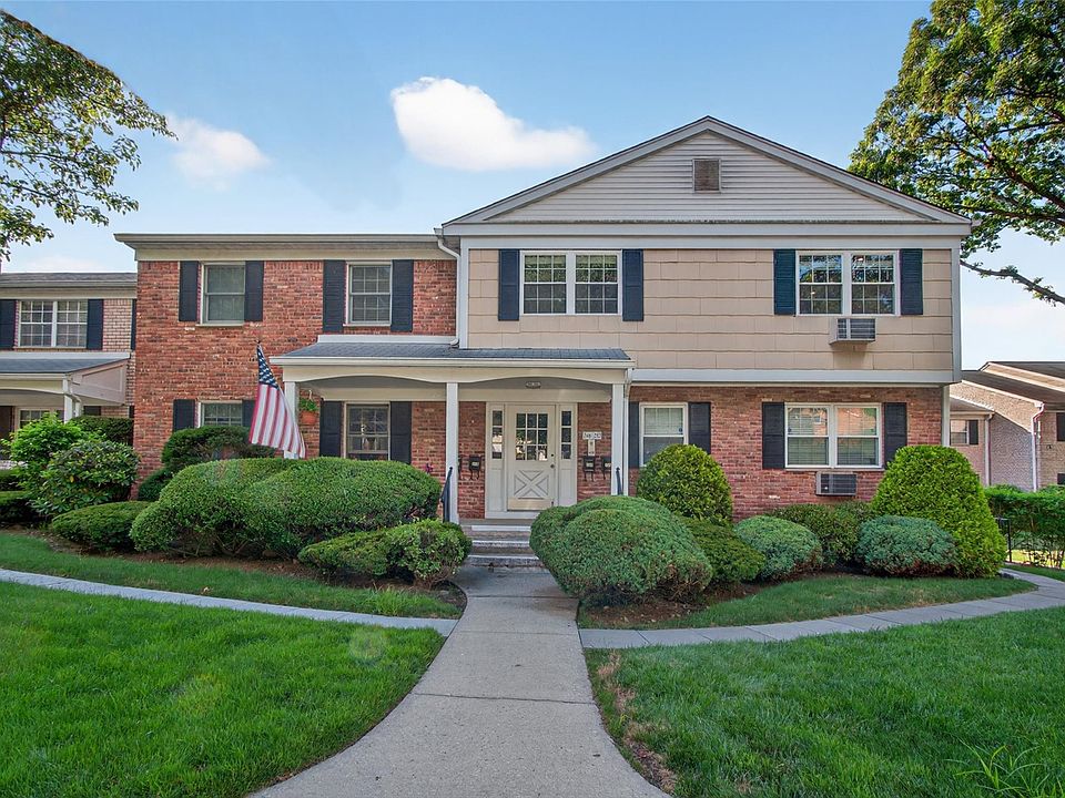 1st image of 252 Parkside Drive