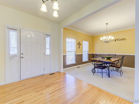 3rd image of 111 Matthews Dr