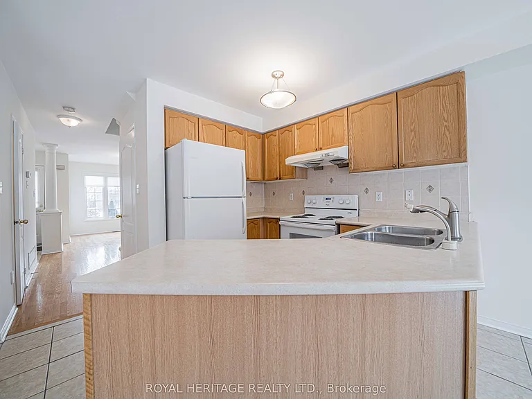 344 Castlemore Ave — Photo 10