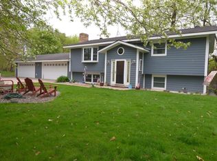 6354 30th St W, Webster, MN 55088