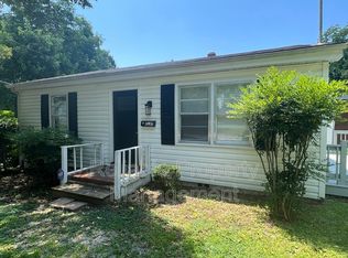 101 Clay St, Clayton, NC 27520