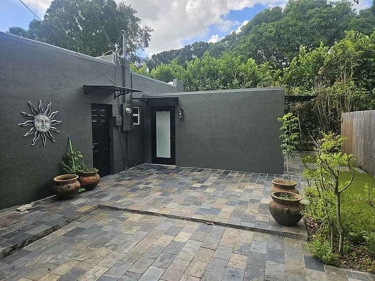 200 SW 3rd Ave — Photo 11