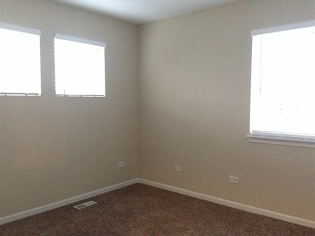 16458 Coventry Ln — Photo 15