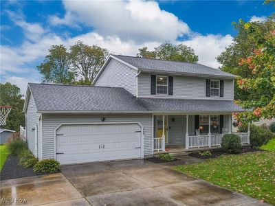 2735 N Bender Ave, Akron, OH, 44319
