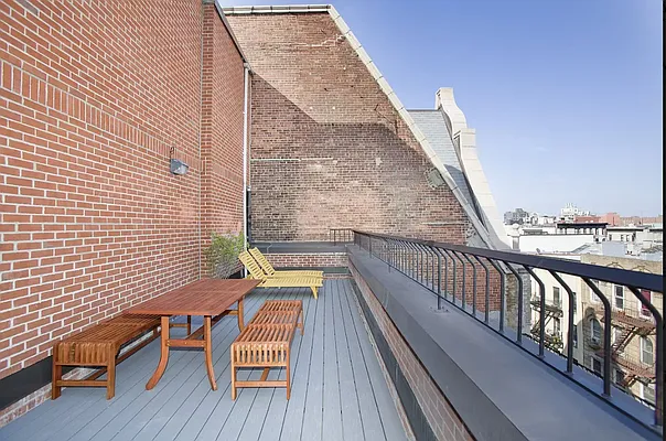 Rented by REAL New York | media 14