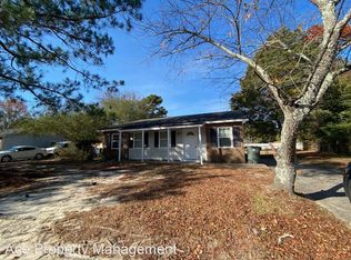 630 Walker St, Fayetteville, NC 28311