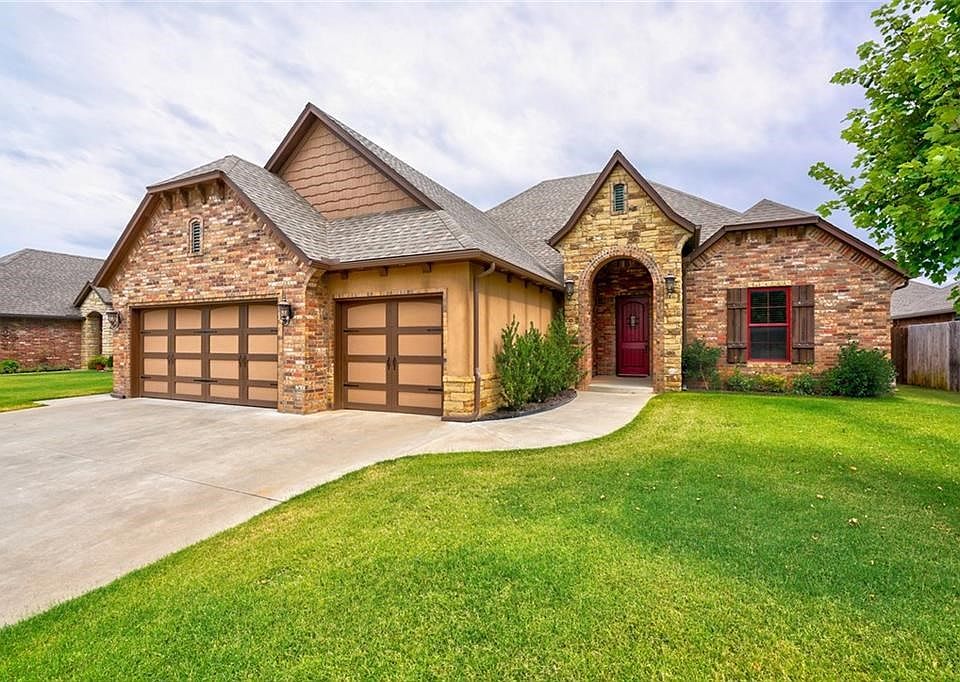 Stunning exterior!