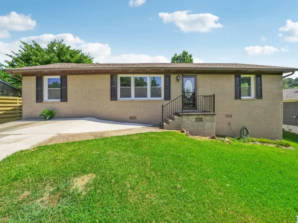 805 Central Ave, Fultondale, AL 35068