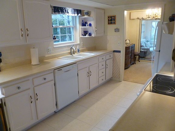 5th image of 18461 Crownhill Dr