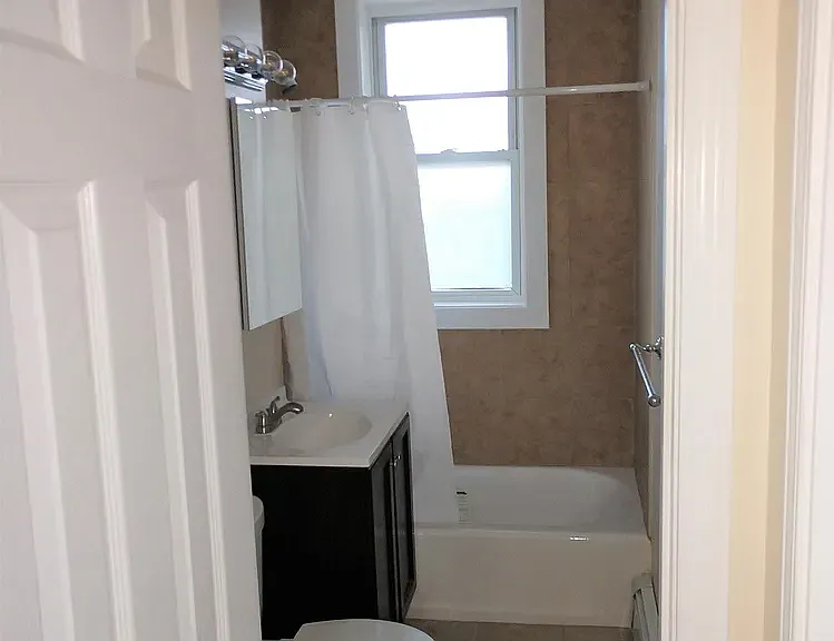 280 Brookline St #2L — Photo 4