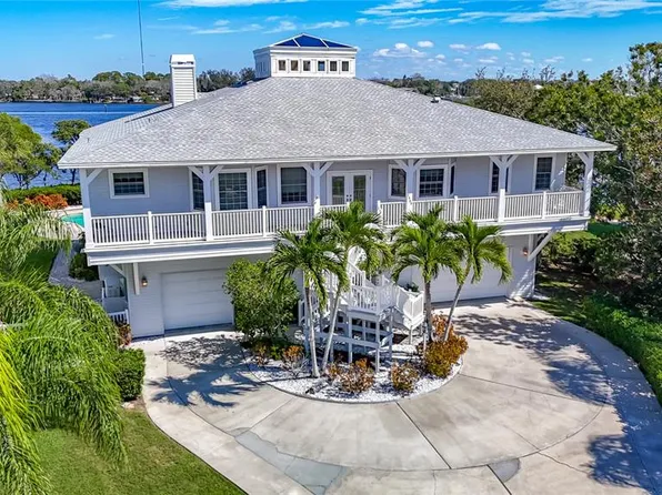 1508 Riverside Dr, Tarpon Springs, FL 34689