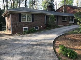 2042 Oak Grove Rd, Atlanta, GA 30345