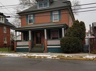 317 9th St, Huntingdon, PA 16652