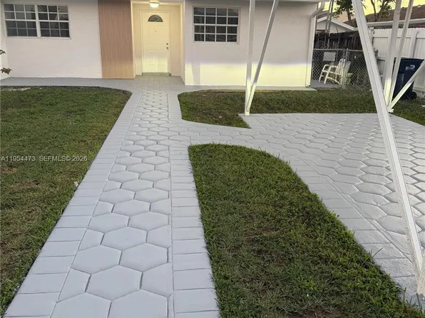 9608 SW 2nd Ln #1, Miami, FL 33174