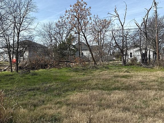 3rd image of 708 S 9th St