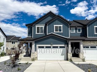 2606 N 2125 W, Clinton, UT 84015