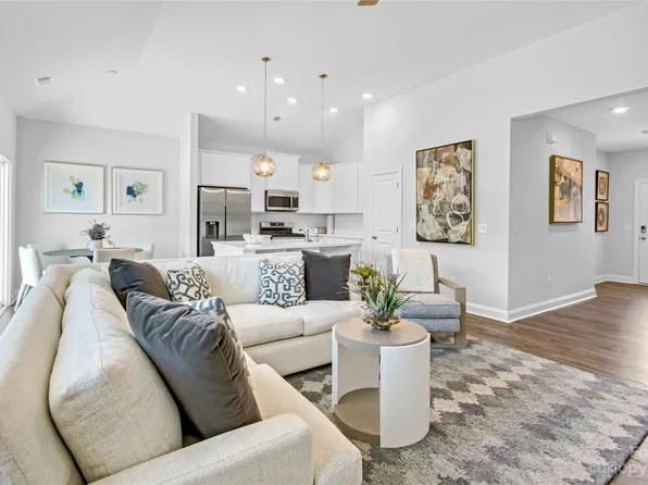 3131 Laurel Brook Dr, Denver, NC 28037