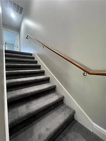 126 Lakeview Dr #B — Photo 9