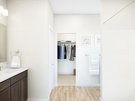 Owner s bath with closet