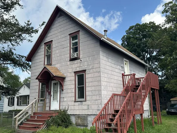 216 Decatur St, Michigan City, IN 46360