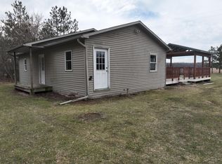 5258 S Steel Rd, Merrill, MI 48637