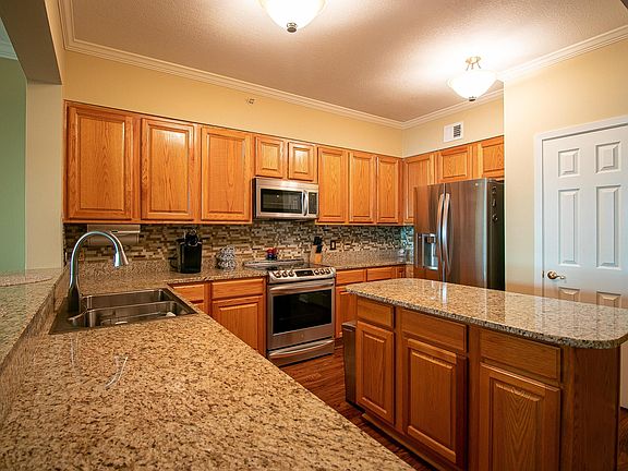 3rd image of 2230 Beach Dr APT 1005