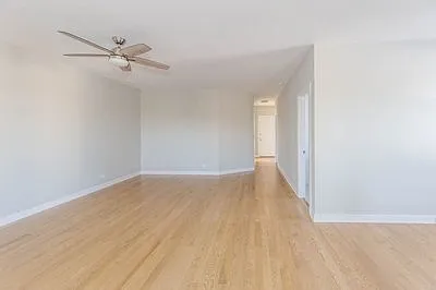 3833 N Keeler Ave — Photo 12