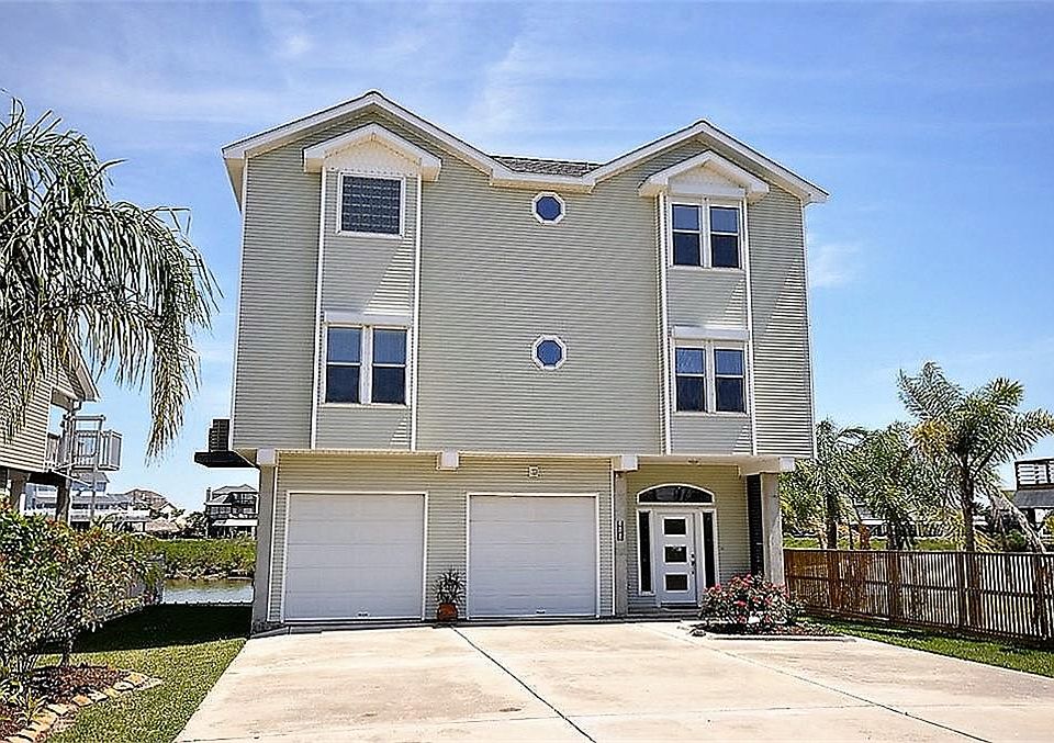 1st image of 310 Sunset Cir