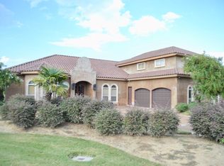 1301 Robert E Lee Dr, Greenwood, MS 38930