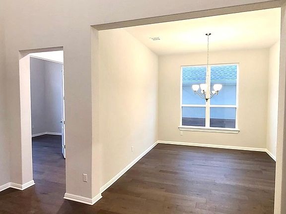 5th image of 7708 Alouette Dr