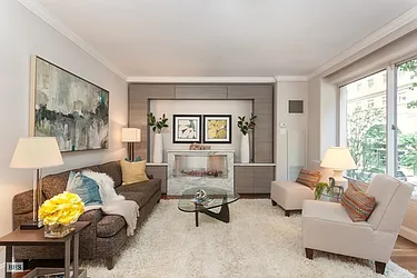 200 East 69th Street, #2O