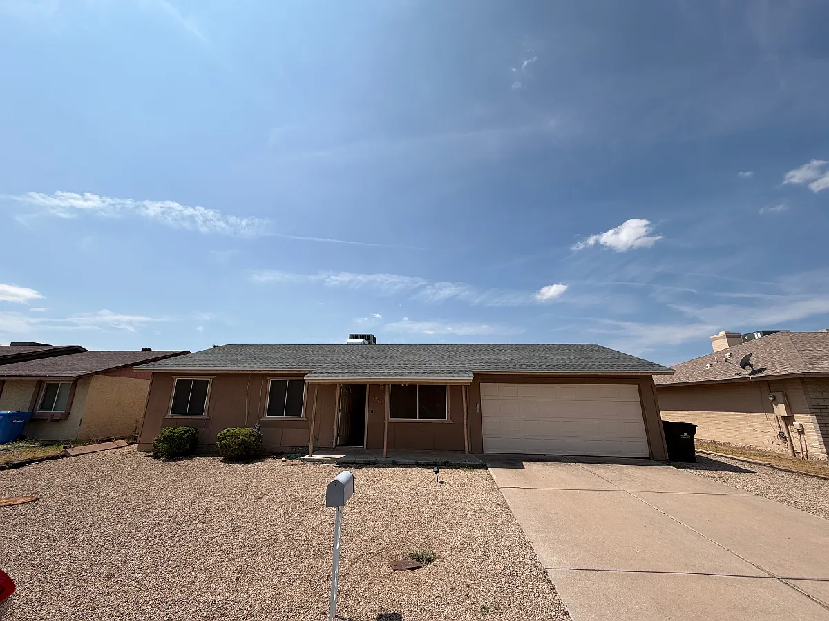 Move-In Ready 3BR Home! — Photo 2